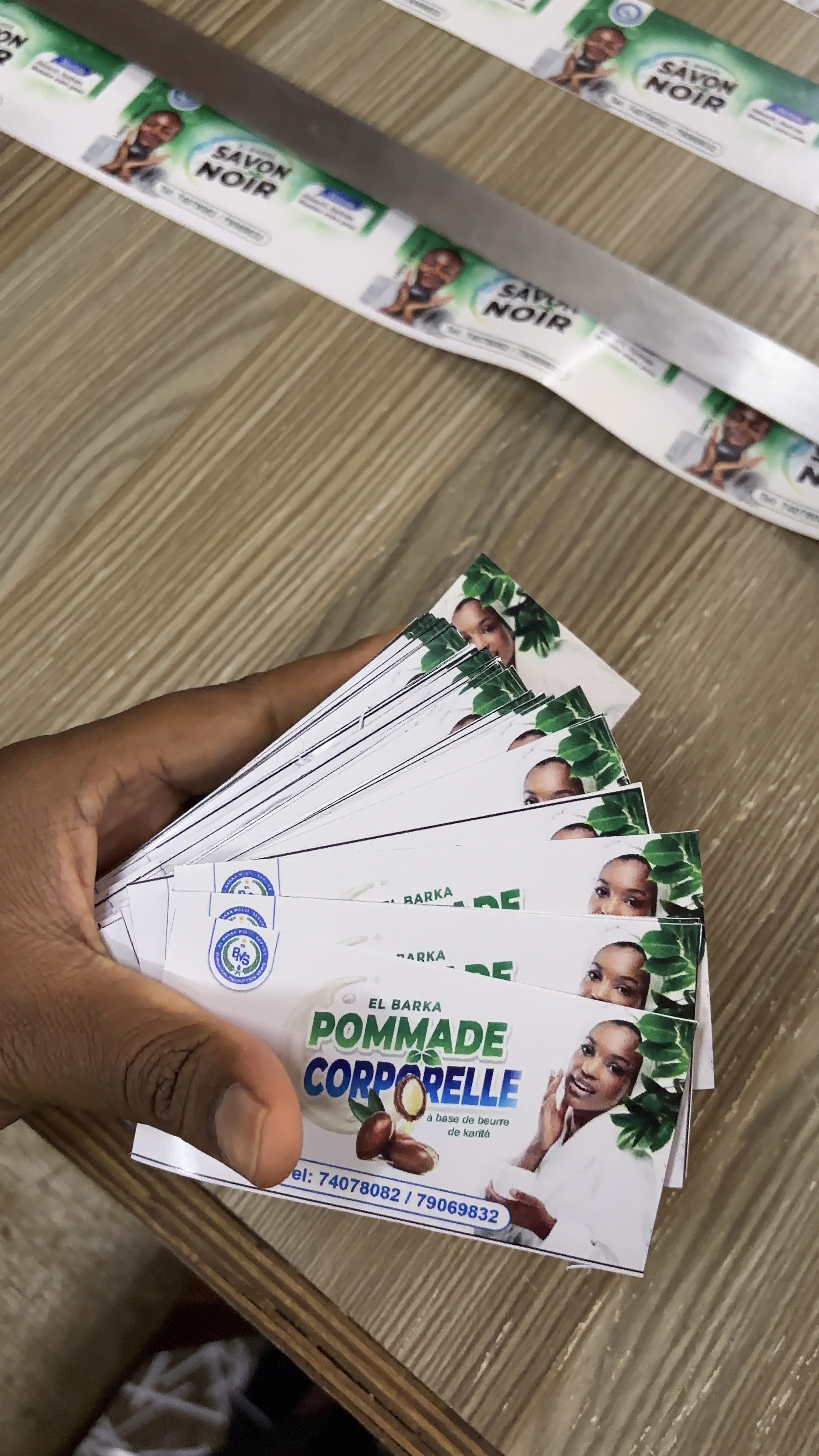 Cartes de Visite Haut de Gamme — Africa Print Communication